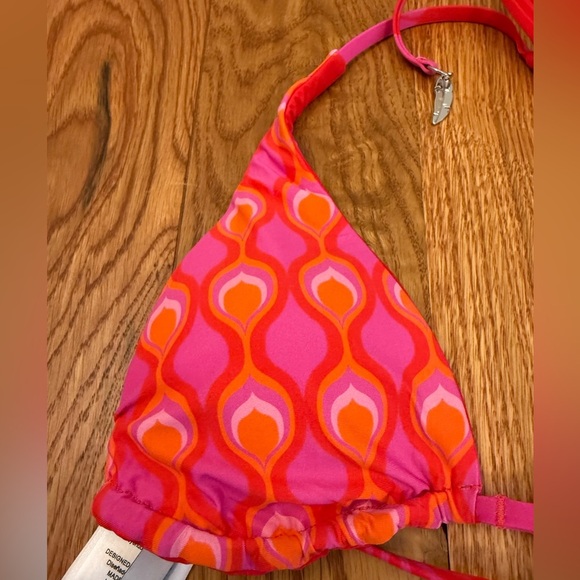 Seafolly Australia Reversible Bikini Top Pink and Orange size US 2 - Picture 4 of 9